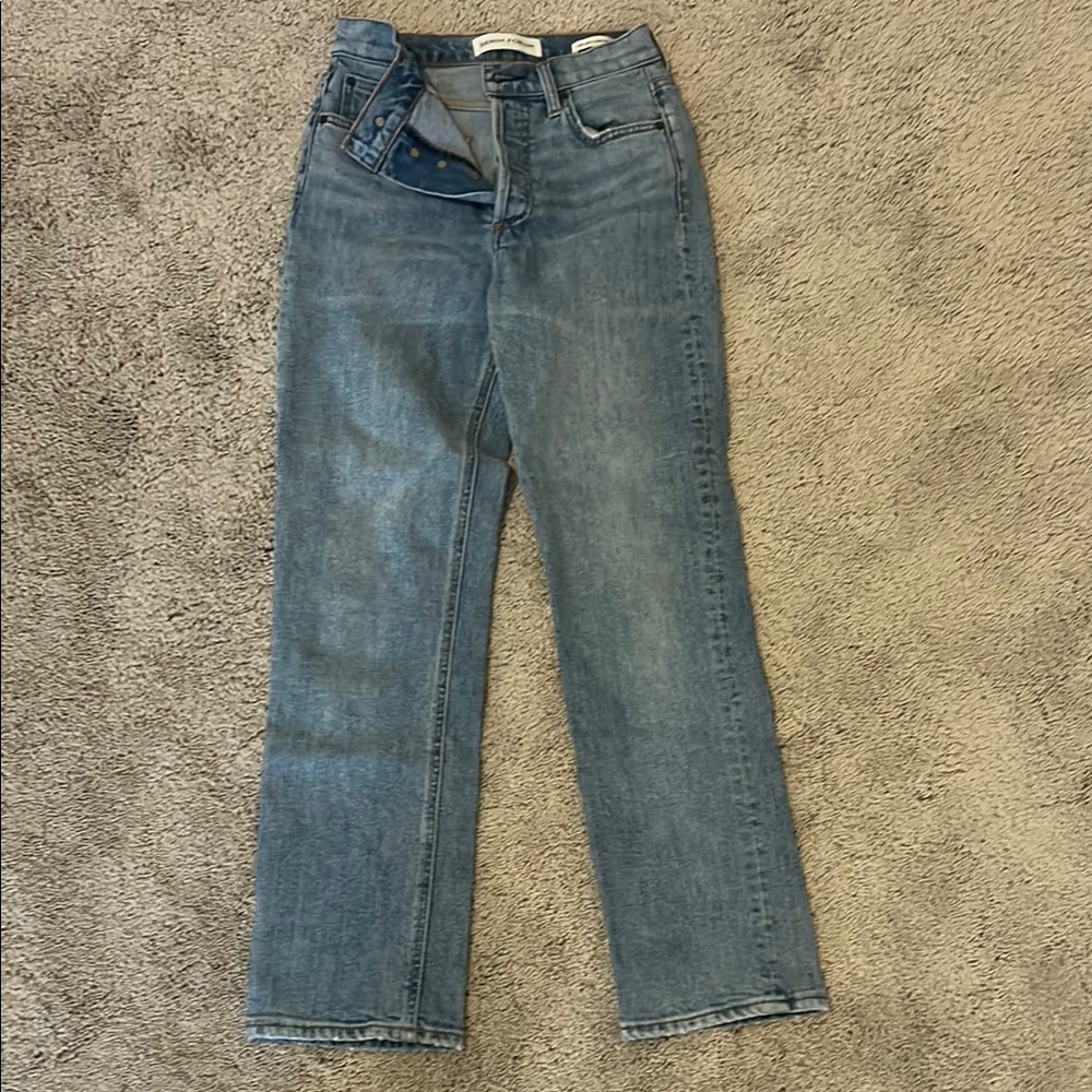 Aritzia Blue Women's Jeans